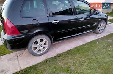Универсал Peugeot 307 2004 в 