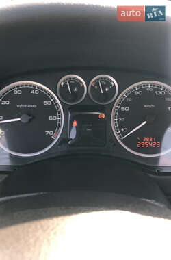 Универсал Peugeot 307 2004 в 