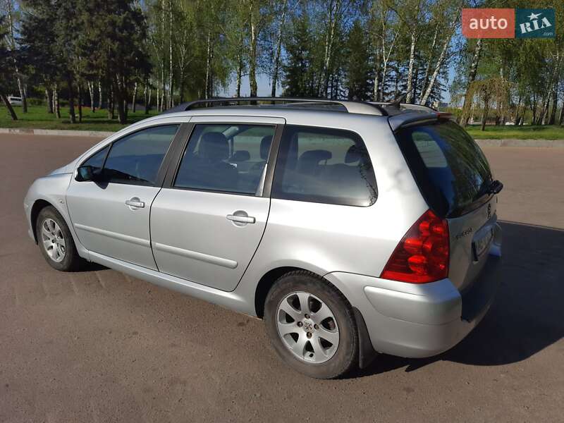 Универсал Peugeot 307 2006 в Баре