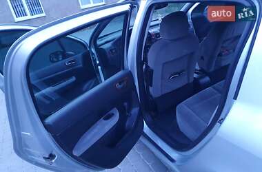 Хэтчбек Peugeot 307 2003 в 