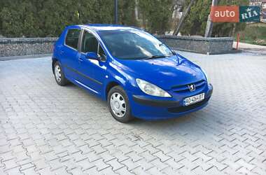 Хэтчбек Peugeot 307 2004 в Яремче