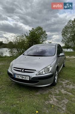 Хэтчбек Peugeot 307 2003 в Чернигове