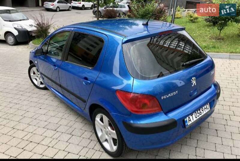 Хетчбек Peugeot 307 2003 в Бурштині
