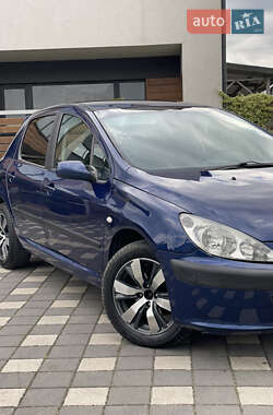 Хетчбек Peugeot 307 2002 в 