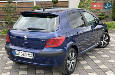 Хетчбек Peugeot 307 2002 в 
