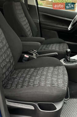 Хетчбек Peugeot 307 2002 в 