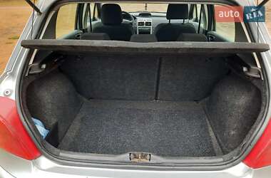 Хетчбек Peugeot 307 2002 в 