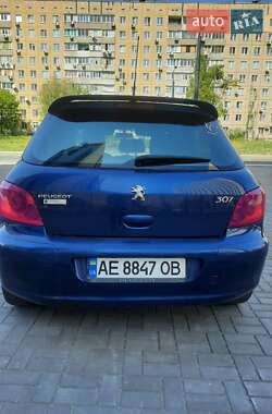 Хетчбек Peugeot 307 2005 в 