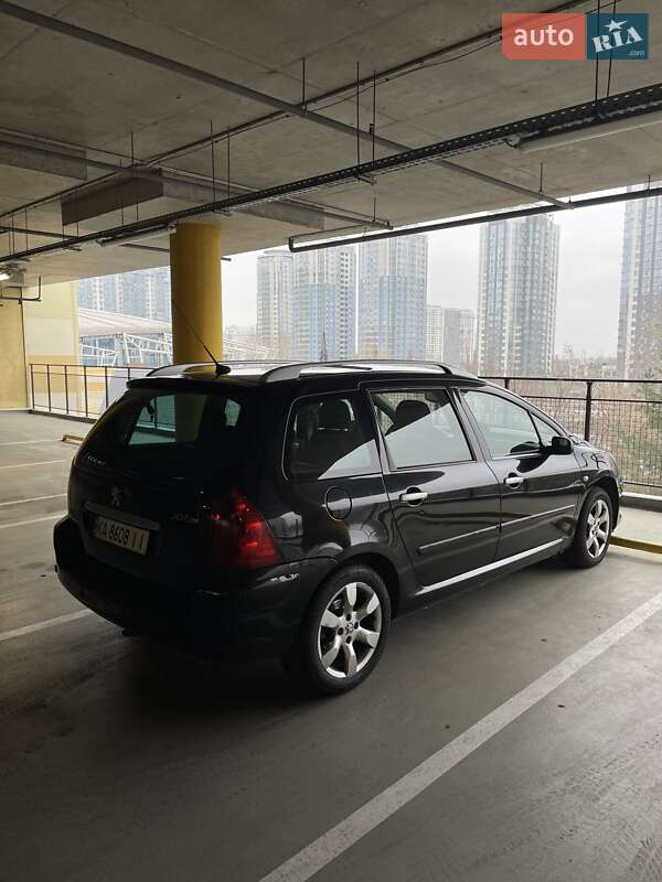 Хетчбек Peugeot 307 2008 в Києві