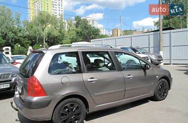 Универсал Peugeot 307 2003 в 