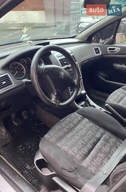 Универсал Peugeot 307 2002 в 
