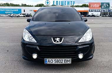 Хетчбек Peugeot 307 2006 в 