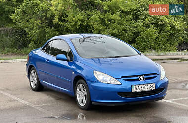 Кабриолет Peugeot 307 2004 в 