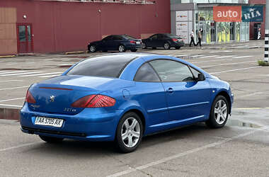 Кабриолет Peugeot 307 2004 в 