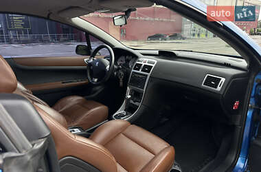 Кабриолет Peugeot 307 2004 в 