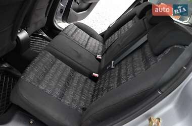 Универсал Peugeot 307 2005 в 