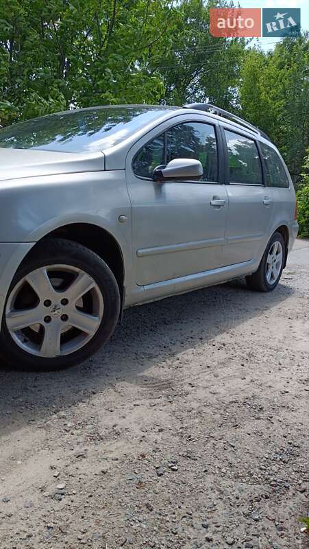 Универсал Peugeot 307 2004 в Арбузинке