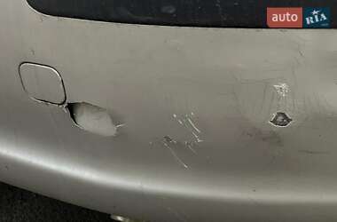 Хэтчбек Peugeot 307 2003 в 