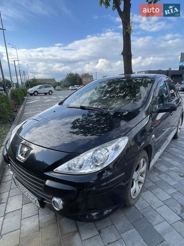 Хэтчбек Peugeot 307 2005 в Виннице