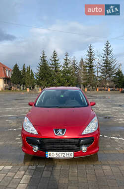Хэтчбек Peugeot 307 2007 в Ужгороде