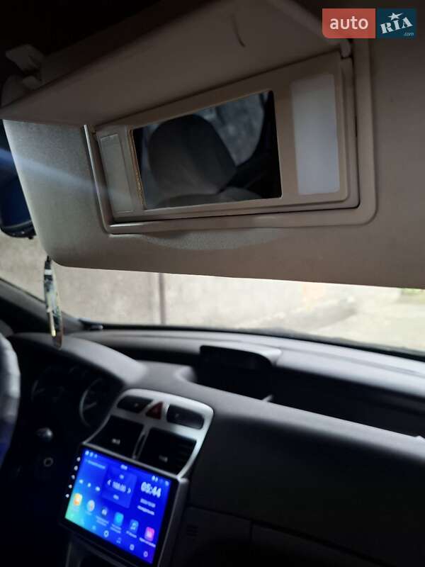 Хэтчбек Peugeot 307 2003 в Днепре фото 11 Хэтчбек Peugeot 307 2003 в Днепре