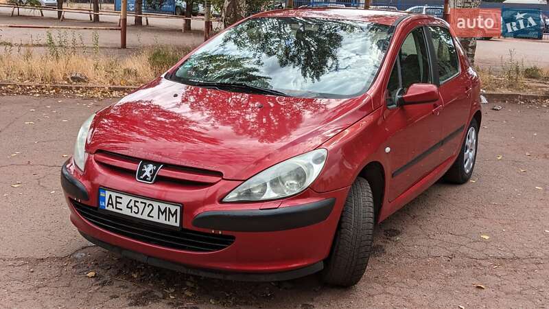 Хэтчбек Peugeot 307 2004 в Кривом Роге
