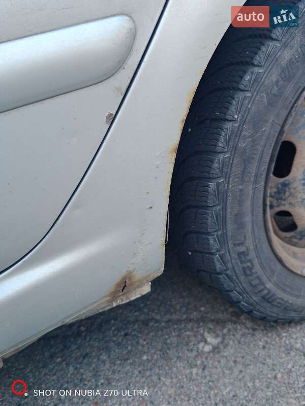 Хэтчбек Peugeot 307 2007 в Фастове