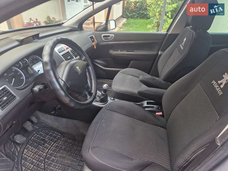 Універсал Peugeot 307 2003 в Чернівцях