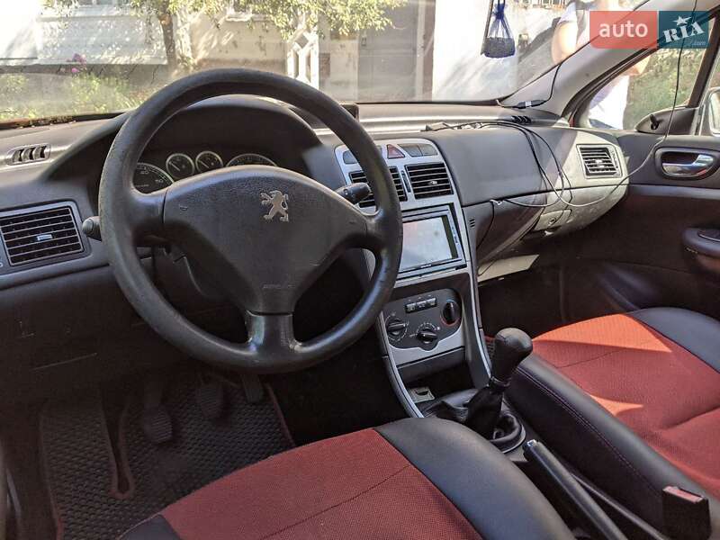 Хэтчбек Peugeot 307 2005 в Хмельницком
