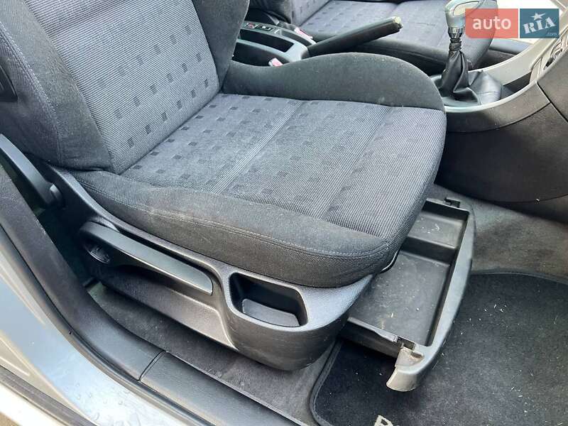 Універсал Peugeot 307 2003 в Солотвині