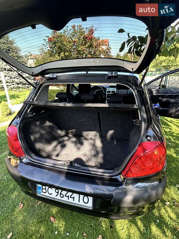 Седан Peugeot 307 2007 в Львові