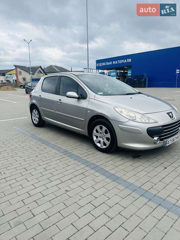 Хэтчбек Peugeot 307 2007 в Калуше