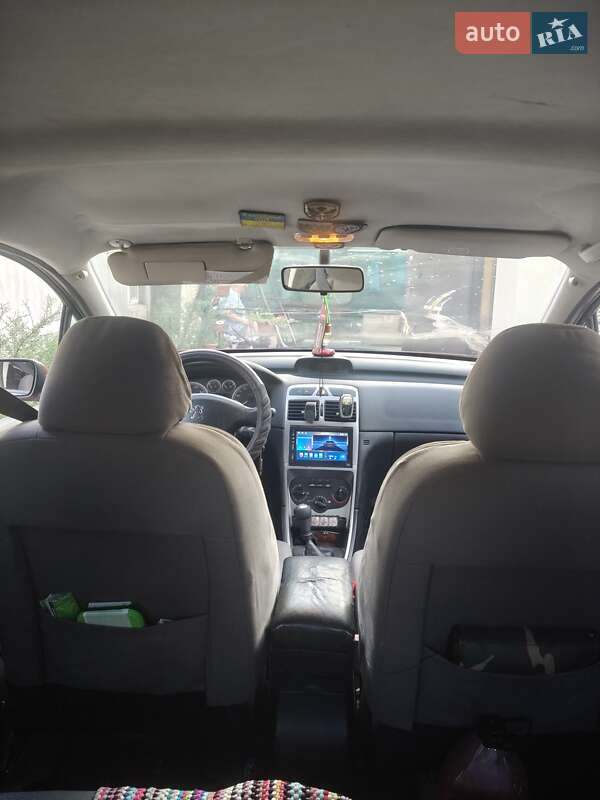 Хетчбек Peugeot 307 2004 в Києві