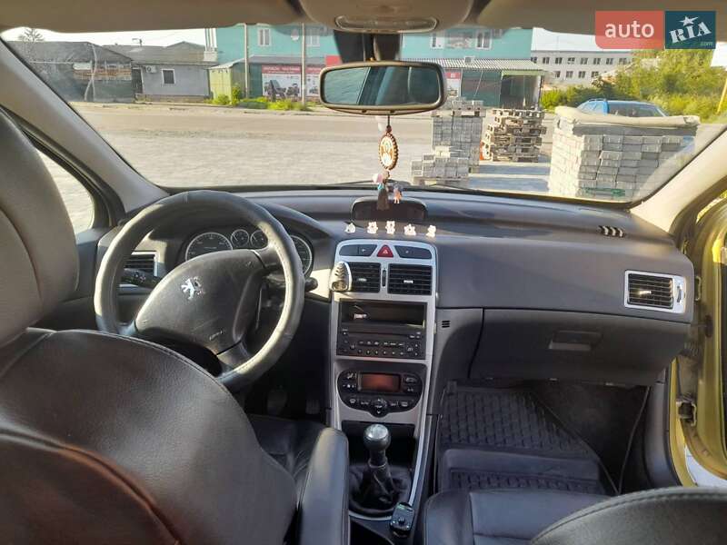 Хетчбек Peugeot 307 2004 в Шепетівці