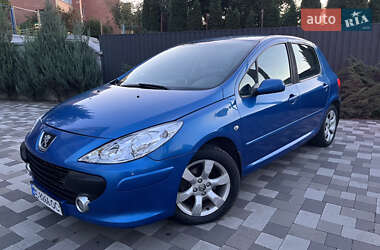 Хетчбек Peugeot 307 2005 в Рівному