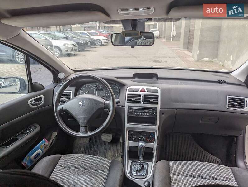 Хэтчбек Peugeot 307 2006 в Ивано-Франковске