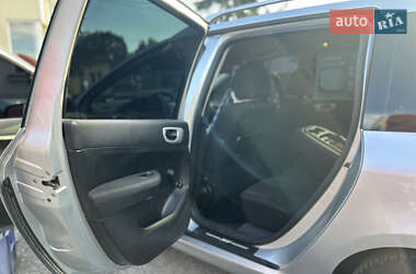 Универсал Peugeot 307 2006 в  фото 11 Универсал Peugeot 307 2006 в