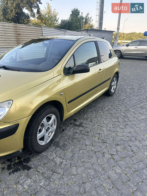 Хэтчбек Peugeot 307 2001 в Хмельницком фото 3 Хэтчбек Peugeot 307 2001 в Хмельницком