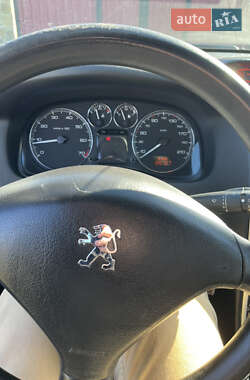 Универсал Peugeot 307 2007 в 