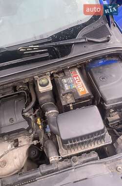 Хэтчбек Peugeot 307 2002 в 