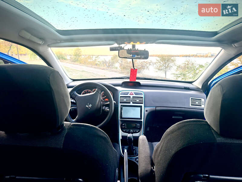 Універсал Peugeot 307 2003 в Дніпрі