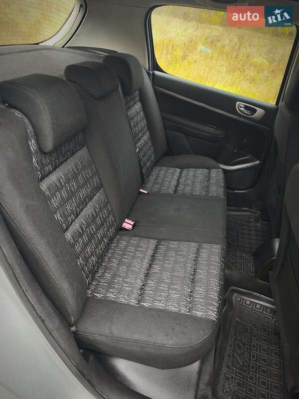Хетчбек Peugeot 307 2003 в Миронівці