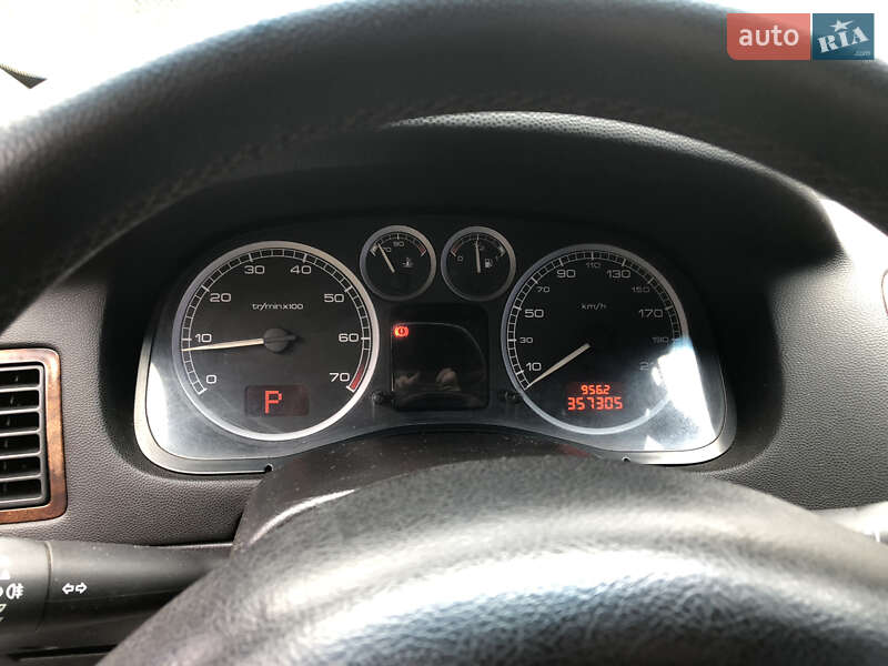 Хетчбек Peugeot 307 2004 в Сторожинці