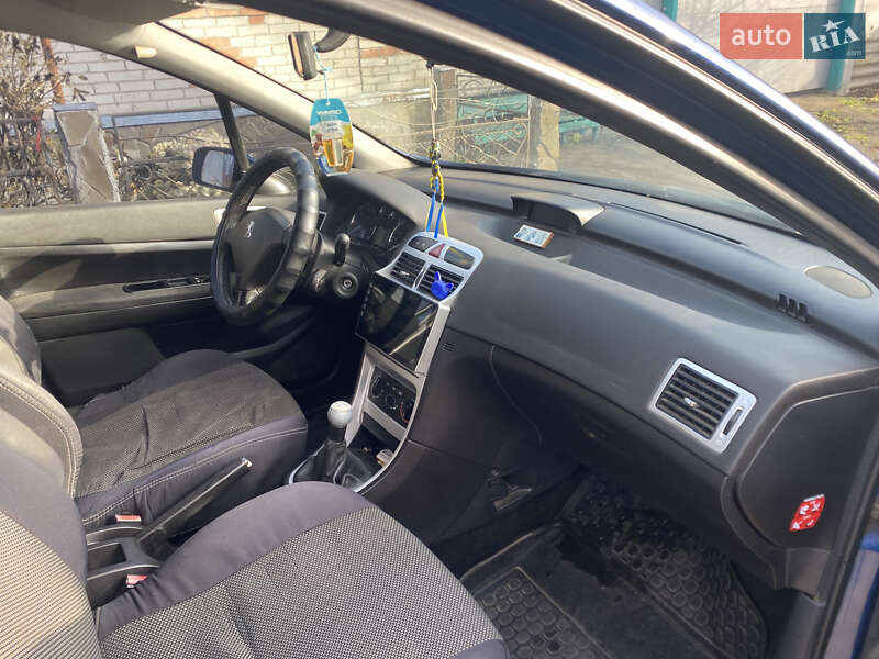 Хетчбек Peugeot 307 2005 в Сумах