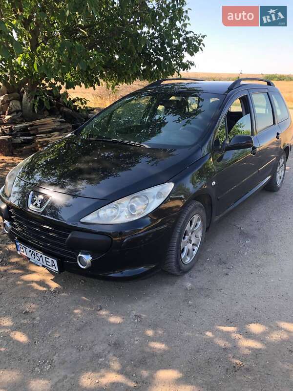 Универсал Peugeot 307 2007 в Великой Александровке