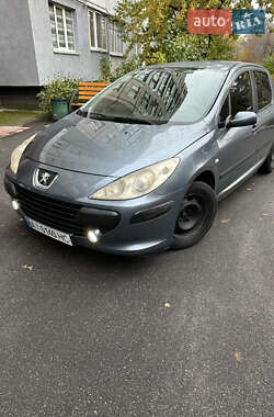 Хэтчбек Peugeot 307 2006 в Обухове
