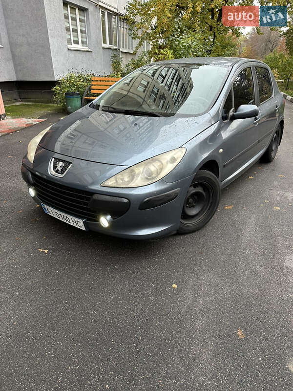 Хэтчбек Peugeot 307 2006 в Обухове