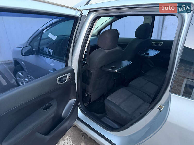 Универсал Peugeot 307 2004 в Дрогобыче