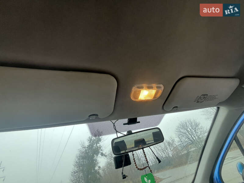 Хетчбек Peugeot 307 2003 в Полтаві