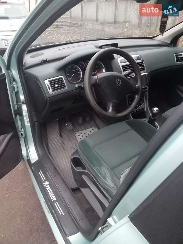 Peugeot 307 2003 Peugeot 307 2003